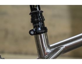 Teleskopická sedlovka Thomson covert black 31,6mm (3)